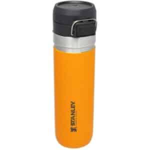 Stanley Quick Flip Water Bottle 0.7L Fassungsvermögen Saffron